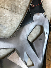 Load image into Gallery viewer, 01 02 03 2001 2002 2003 SUZUKI GSXR GSX-R GSX-R600 750 RIGHT SIDE FAIRING COWL