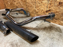 Load image into Gallery viewer, 15 16 17 18 19 20 21 22 INDIAN SCOUT BOBBER FACTORY EXHAUST MUFFLERS HEADER OEM