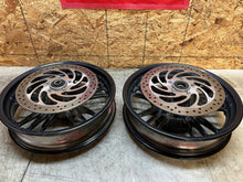 Load image into Gallery viewer, 15 16 17 18 19 20 21 22 INDIAN SCOUT BOBBER FRONT & REAR WHEELS WHEEL RIM RIMS