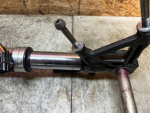 Load image into Gallery viewer, 07 08 2007 2008 KAWASAKI ZX-6R ZX6R ZX6-R 600 FRONT END FRONT FORKS FORK TUBES