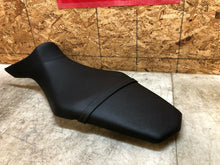 Load image into Gallery viewer, 14 15 16 2015 2016 YAMAHA FZ9 FZ09 FZ-09 FZ 900 RIDER SEAT PAD CUSION PILLION