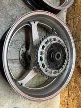 Load image into Gallery viewer, 03 04 05 06 2003 2004 2005 2006 HONDA CBR600RR CBR 600RR FRONT & REAR WHEELS RIM