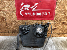 Load image into Gallery viewer, 08 09 10 11 2008-2011 HONDA CBR1000RR CBR 1000RR RADIATOR RAD ENGINE COOLER FAN