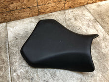 Load image into Gallery viewer, 11 12 13 14 15 16 17 SUZUKI GSX-R GSXR 600 750 RIDERS FRONT SEAT CUSION PAD OEM