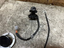 Load image into Gallery viewer, 17 18 19 20 21 22 23 SUZUKI GSX-R GSXR 600 750 LOCK SET KEY SET IGNITION GAS CAP