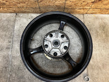 Load image into Gallery viewer, 06 07 2006 2007 SUZUKI GSX-R750 GSXR 600 750 REAR WHEEL BACK RIM STRAIGHT