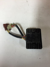 Load image into Gallery viewer, 2006-2010 06 07 08 09 10 APRILIA TUONO RSV 1000 REGULATOR RECTIFIER VOLTAGE REG