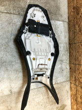 Load image into Gallery viewer, 14 15 16 2015 2016 YAMAHA FZ9 FZ09 FZ-09 FZ 900 RIDER SEAT PAD CUSION PILLION