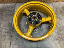 Load image into Gallery viewer, 98 99 00 01 02 KAWASAKI ZX6-R ZX6R ZX600 J REAR WHEEL BACK RIM STRAIGHT & TRUE