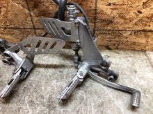 Load image into Gallery viewer, 06 07 2006 2007 SUZUKI GSX-R750 GSXR 600 750 REARSETS REAR SET SETS REARSET PAIR
