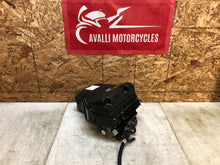 Load image into Gallery viewer, 17 18 19 20 TRIUMPH STREET TRIPLE 765R 765 R THROTTLE BODIES BODY AIR BOX JET