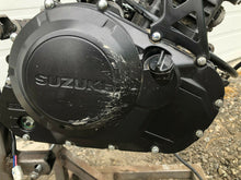 Load image into Gallery viewer, 18 19 2018 2019 SUZUKI GSX250R GSX 250 R GSXR250 COMPLETE ENGINE MOTOR TESTED