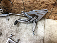 Load image into Gallery viewer, 03 04 05 08 09 2005 YAMAHA YZFR6 YZF R6 S REARSETS REARSET REAR SET SETS PAIR