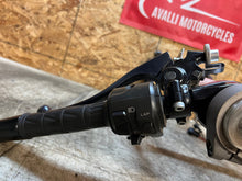 Load image into Gallery viewer, 07 08 2007 2008 KAWASAKI ZX-6R ZX6R ZX6-R 600 FRONT END FRONT FORKS FORK TUBES