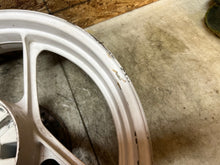 Load image into Gallery viewer, 85 86 87 88 89 SUZUKI GSXR GSX-R GSX-R750 750 SLABSIDE FRONT REAR WHEELS RIMS