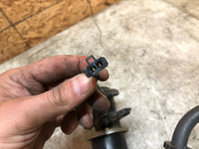 Load image into Gallery viewer, 99 00 01 02 1999 2000 2001 2002 YAMAHA YZFR6 YZF R6 FUEL PUMP GAS PUMP SENDING