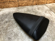 Load image into Gallery viewer, 07 08 2007 2008 KAWASAKI ZX-6R ZX6R ZX6-R 600 REAR PASSENGER SEAT BACK PILLION