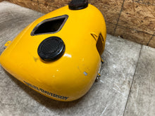 Load image into Gallery viewer, HARLEY DAVIDSON FAT BOY FLSTFI FATBOY SOFTAIL SOFT TAIL GAS TANK FUEL TANK