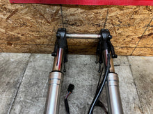 Load image into Gallery viewer, 07 08 2007 2008 KAWASAKI ZX-6R ZX6R ZX6-R 600 FRONT END FRONT FORKS FORK TUBES