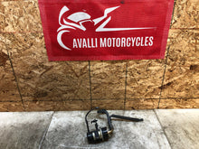 Load image into Gallery viewer, 99 00 01 02 1999 2000 2001 2002 YAMAHA YZFR6 YZF R6 FUEL PUMP GAS PUMP SENDING