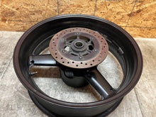Load image into Gallery viewer, 99 00 01 02 1999 2000 2001 2002 YAMAHA YZFR6 YZF R6 REAR WHEEL BACK RIM STRAIGHT