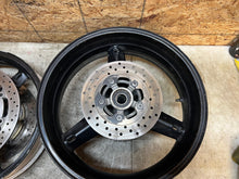 Load image into Gallery viewer, 04 05 2004 2005 SUZUKI GSXR GSX-R GSXR600 600 750 FRONT & REAR WHEELS WHEEL RIM