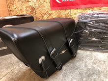 Load image into Gallery viewer, LEATHER SADDLEBAGS PAIR SADDLE BAG PANNIER SIDE CASE ROADKROME RIGID LEATHERTEK