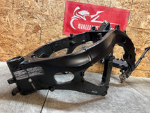 Load image into Gallery viewer, 2023 16 17 18 19 20 21 22 23 SUZUKI GSX-R GSXR 600 750 MAIN FRAME CHASSIS DPO