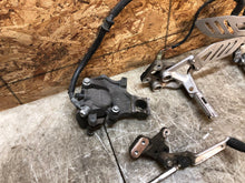 Load image into Gallery viewer, 06 07 2006 2007 SUZUKI GSX-R750 GSXR 600 750 REARSETS REAR SET SETS REARSET PAIR