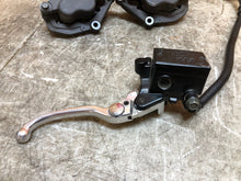 Load image into Gallery viewer, 04 05 06 07 08 YAMAHA FZ-6 FZ6 FZ600 FZ 6 FRONT BRAKE CALIPERS BRAKES MASTER