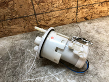 Load image into Gallery viewer, 2006-2007 06 07 YAMAHA YZFR6 YZF R6 R FUEL PUMP GAS PUMP SENDING UNIT PETROL OEM