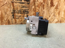 Load image into Gallery viewer, 2011-2014 11 12 13 14 TRIUMPH SPEED TRIPLE 1050 ABS PUMP BRAKE CONTROL MODULE