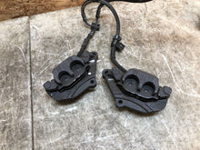 Load image into Gallery viewer, 04 05 06 07 08 YAMAHA FZ-6 FZ6 FZ600 FZ 6 FRONT BRAKE CALIPERS BRAKES MASTER