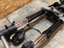 Load image into Gallery viewer, 08 09 10 2008 2009 SUZUKI GSXR GSX-R 600 750 FRONT END FRONT FORKS FORK TUBES