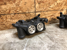 Load image into Gallery viewer, 2016 15 16 17 18 19 YAMAHA YZFR1 YZF R1 FRONT BRAKE CALIPERS CALIPER SET PAIR