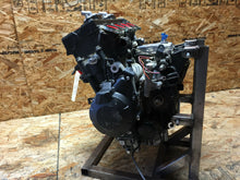 Load image into Gallery viewer, 09-17 2013 2014 YAMAHA FZ6 FZ6-R FZ6R FZ 600 COMPLETE ENGINE MOTOR LOW MILES