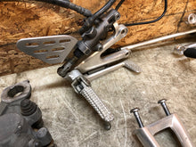 Load image into Gallery viewer, 03 04 05 08 09 2005 YAMAHA YZFR6 YZF R6 S REARSETS REARSET REAR SET SETS PAIR