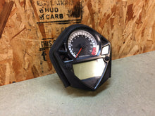 Load image into Gallery viewer, 03 04 05 06 07 SUZUKI SV1000 SV 1000 S GAUGE CLUSTER SPEEDO INSTRUMENT CLUSTER