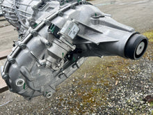 Load image into Gallery viewer, 20 21 22 23 GMC DENALI 2500 3500 DURAMAX ALLISON TRANSMISSION TRANSFER CASE OMKF