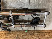 Load image into Gallery viewer, 98 99 01 02 KAWASAKI NINJA ZX7-R ZX7R FRONT FORKS FRONT END FORK TUBES STRAIGHT