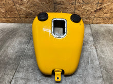 Load image into Gallery viewer, HARLEY DAVIDSON FAT BOY FLSTFI FATBOY SOFTAIL SOFT TAIL GAS TANK FUEL TANK