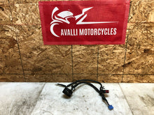 Load image into Gallery viewer, 08 09 10 11 2008-2011 HONDA CBR1000RR CBR 1000 RR RIGHT LEFT SWITCH CUBES ON OFF