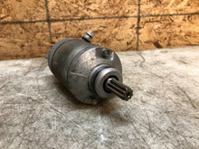 Load image into Gallery viewer, 06 07 2006 2007 SUZUKI GSX-R750 GSXR 600 750 STARTER STARTING MOTOR MITSUBA OEM