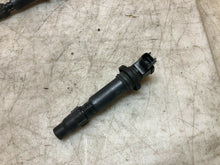 Load image into Gallery viewer, 06 07 2006 2007 SUZUKI GSX-R750 GSXR 600 750 IGNITION COILS STICK COIL IGNITOR