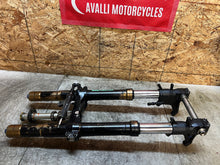 Load image into Gallery viewer, 06 07 2006 2007 SUZUKI GSX-R750 GSXR 600 750 FRONT FORKS FORK TUBES FRONT END