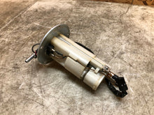 Load image into Gallery viewer, 07 08 2007 2008 KAWASAKI ZX-6R ZX6R ZX6-R 600 FUEL PUMP GAS PUMP SENDING UNIT