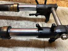Load image into Gallery viewer, 06 07 2006 2007 SUZUKI GSX-R750 GSXR 600 750 FRONT FORKS FORK TUBES FRONT END