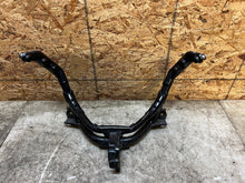 Load image into Gallery viewer, 03 04 2003 2004 SUZUKI GSX-R1000 GSXR 1000 FRONT FAIRING STAY NOSE BRACKET OEM