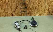 Load image into Gallery viewer, 03 04 05 06 07 08 09 SUZUKI SV SV650S SV650 650 LOCK SET KEY SET IGNITION KEYS