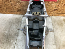 Load image into Gallery viewer, 01 02 03 2001-2003 SUZUKI GSXR GSX-R GSX-R600 750 SUBFRAME SUB FRAME BACK TAIL